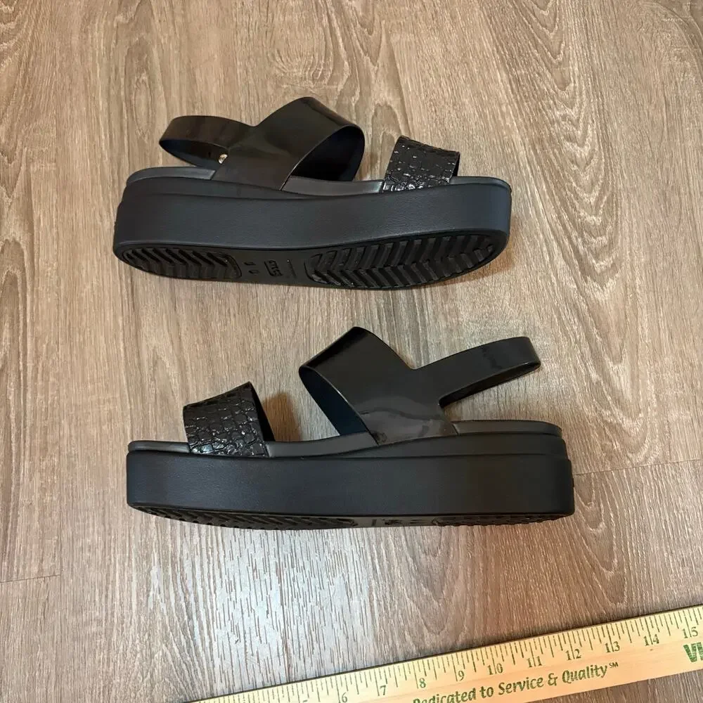 Crocs Brooklyn Croco Shine Low Wedge Sandals Black Women’s Size 11 NWOT